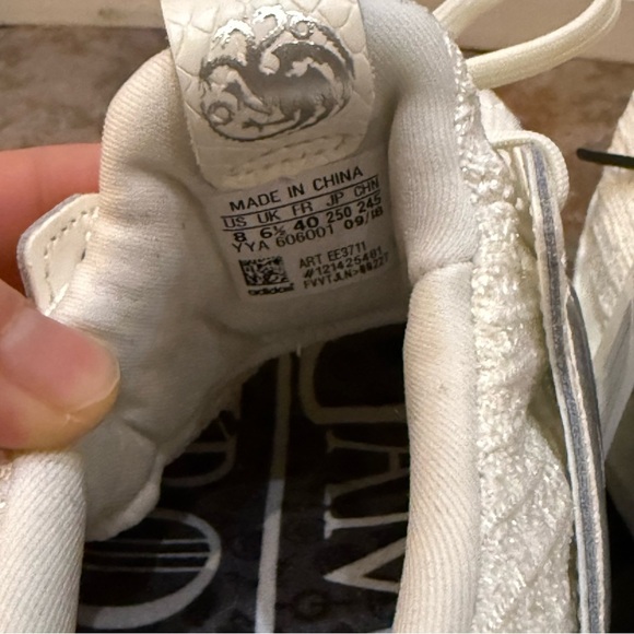 Women's Adidas Ultra Boost 4.0 Game Of Thrones Targaryen size 8 limited ed



﻿ - Picture 6 of 15